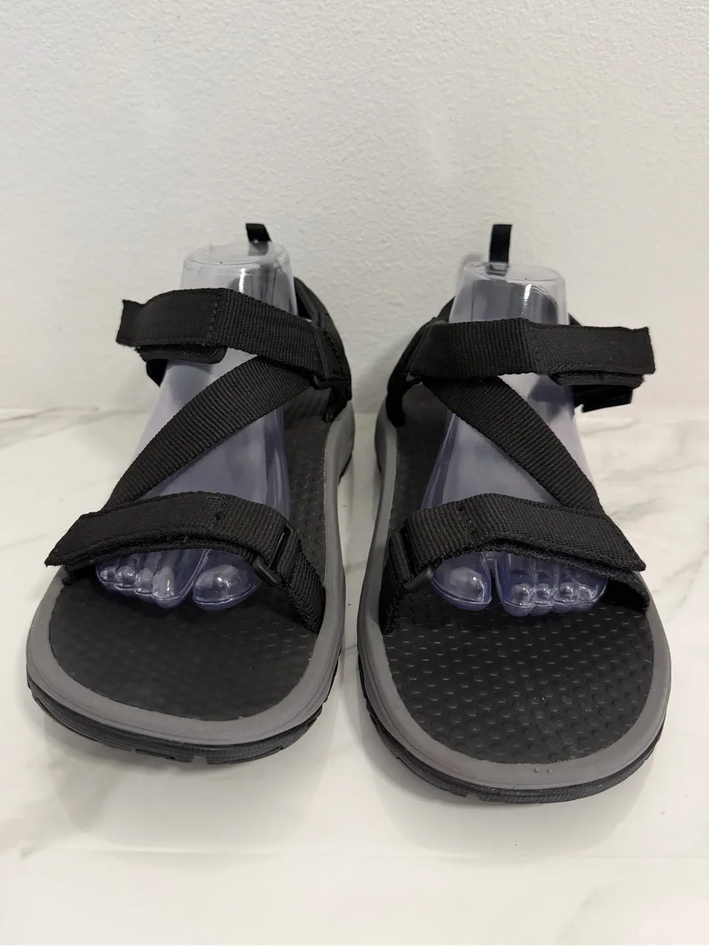 Columbia Wave Train Men’s outdoor sport sandal black adjustable strap Sz 9